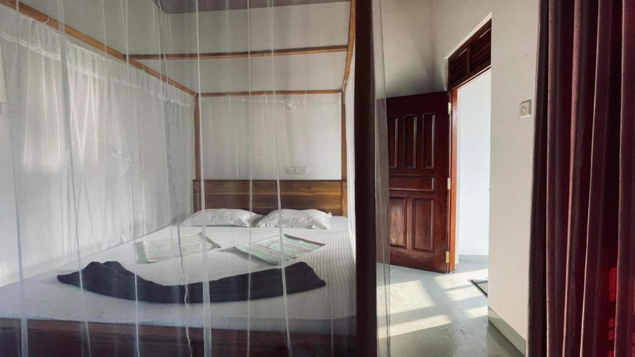 Rituale Guest House - Surf & Yoga Mirissa Exterior foto